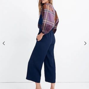 Madewell Huston Crop Poly pant in deep navy. Totally sold out, NWOT